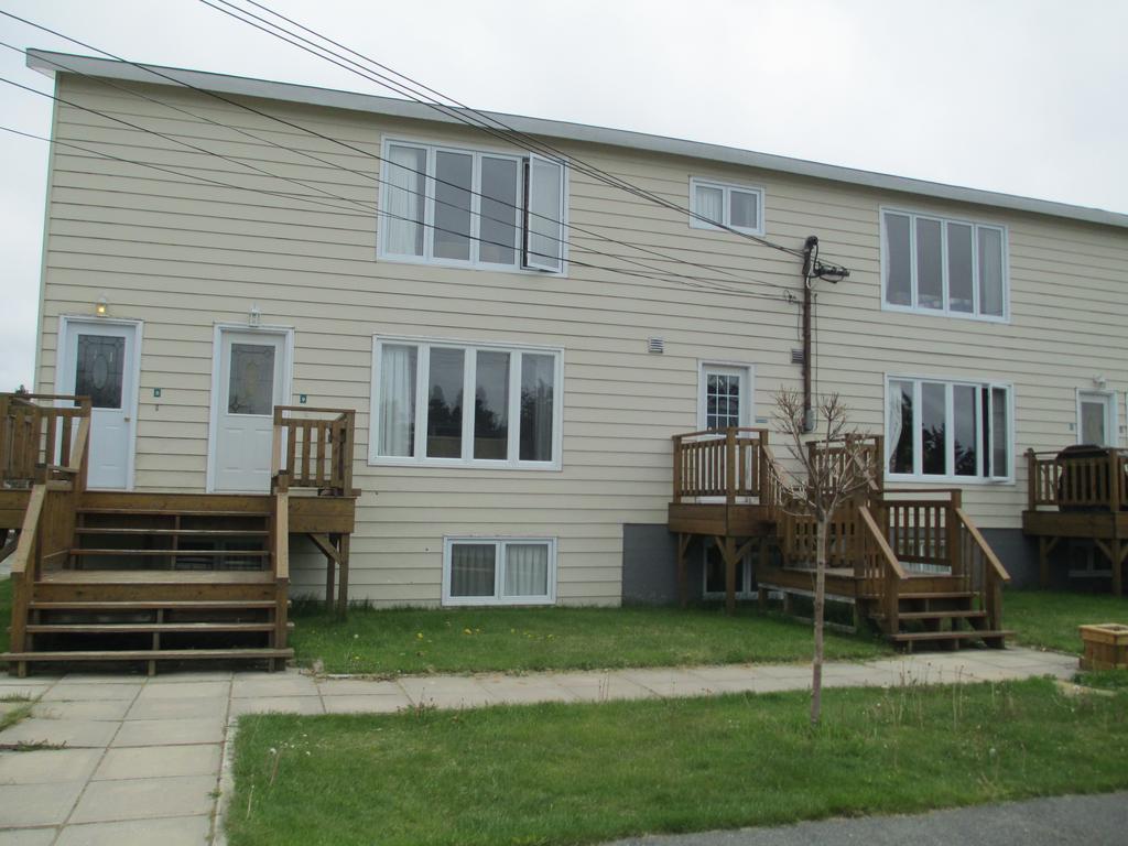 Comerford'S Ocean View Suites Holyrood Kültér fotó