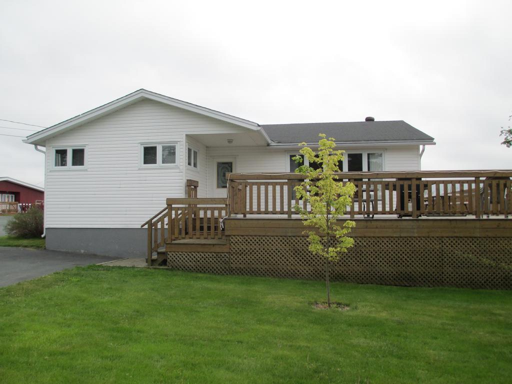 Comerford'S Ocean View Suites Holyrood Kültér fotó